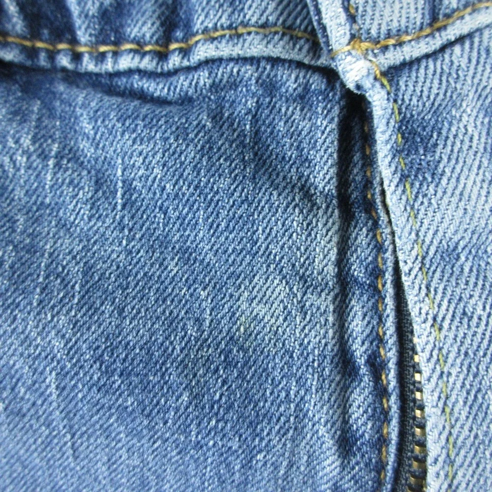 Levis levis 559